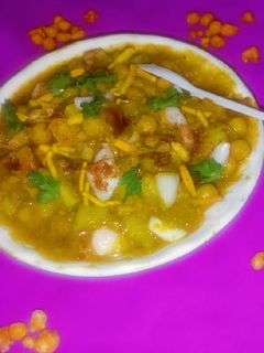 पंजाबी छोले (Punjabi chole recipe in hindi) रेसिपी मुख्य फोटो