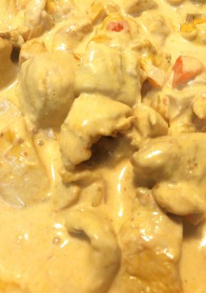 Una foto de Pechugas troceadas en Crema de Chipotle
