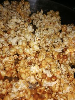 صورة لوصفة فشار بالكراميل 🍿