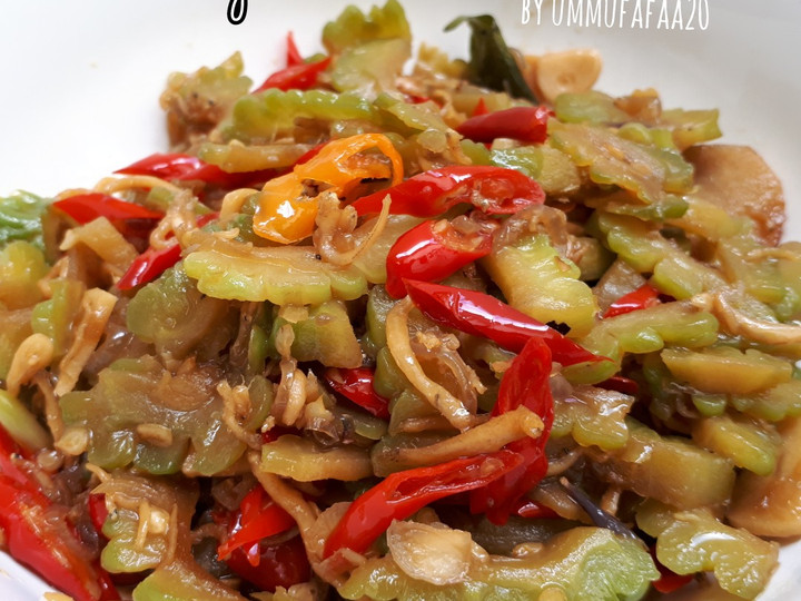 Langkah Mudah untuk Membuat 9. Oseng Pare Teri Pedas, Sempurna