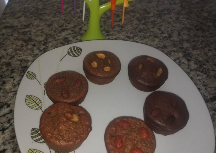 Recipe of Speedy Muffins saludables de avena y chocolate (cacoa)