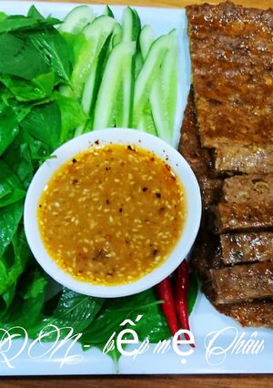 Hình của món Nem nướng miếng.