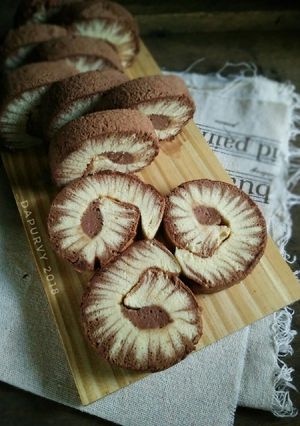 Foto resep HURRICANE SWISS ROLL CAKE Lembut (simple step)