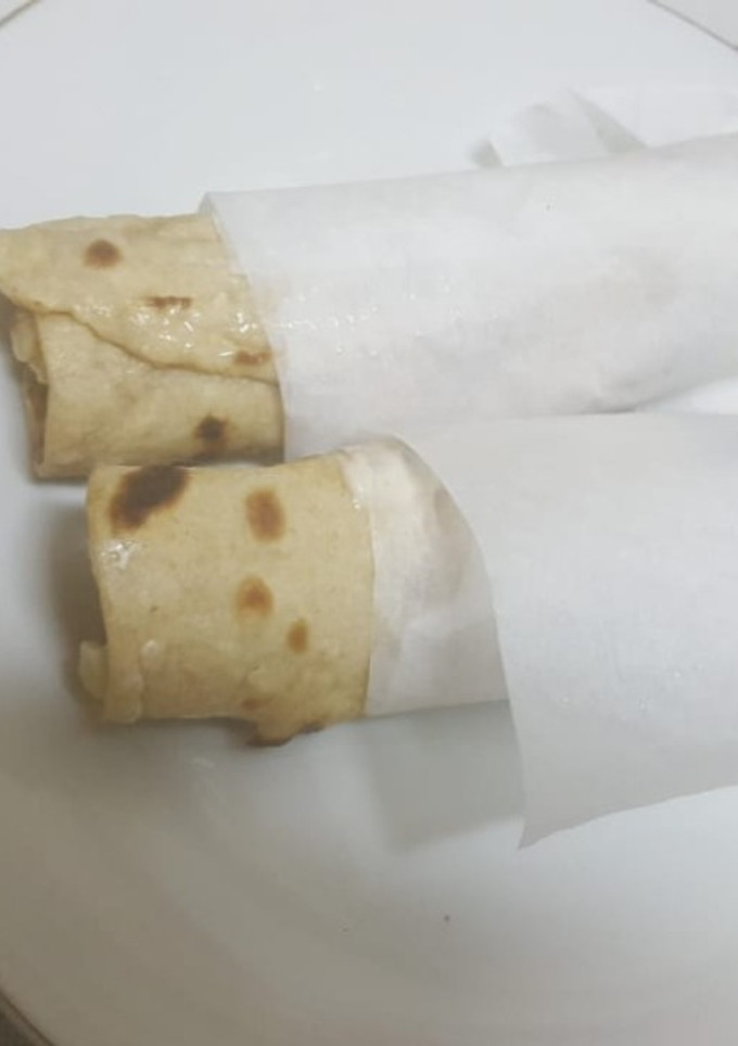 கோதுமை மாவு  சிக்கன்  சன்விட்ச் செய்முறை முக்கிய புகைப்படம்
