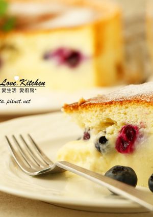 [阿妮塔♥sweet] 藍莓魔法蛋糕。 的食譜成品照片