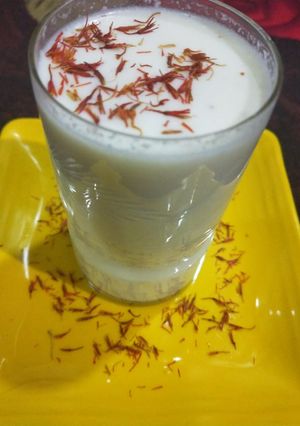 A picture of Kesar milk.