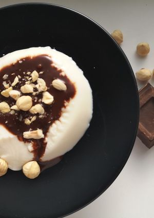 A picture of Light Panna Cotta.