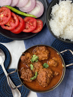 लौकी कोफ्ता करी(lauki kofta curry recipe in hindi) रेसिपी मुख्य फोटो