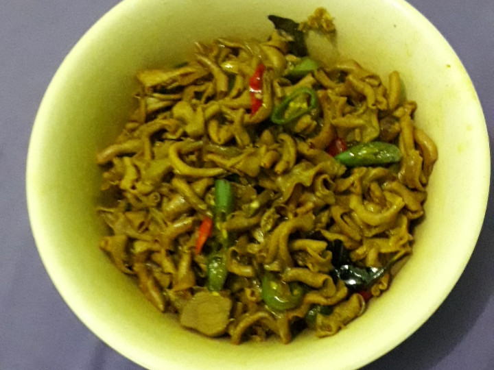 Bagaimana Menyiapkan Tumis usus ayam kecap Anti Gagal