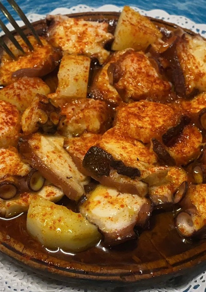 Una foto de Pulpo a la gallega