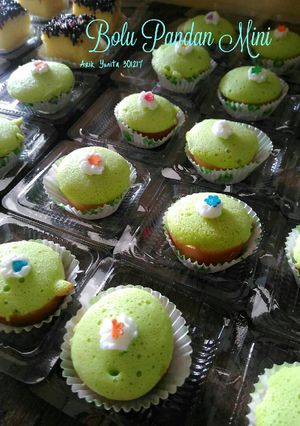 Foto resep Bolu Pandan Mini Praktis no oven no kukus