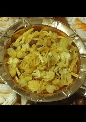 फलाहारी मिक्सचर (falahari mixture recipe in Hindi) रेसिपी मुख्य फोटो