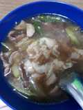 ราดหน้าเนื้อ ฮาลาล