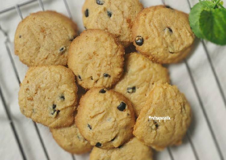 Masakan Unik Cinnamon Chocochips Cookies Nikmat Lezat