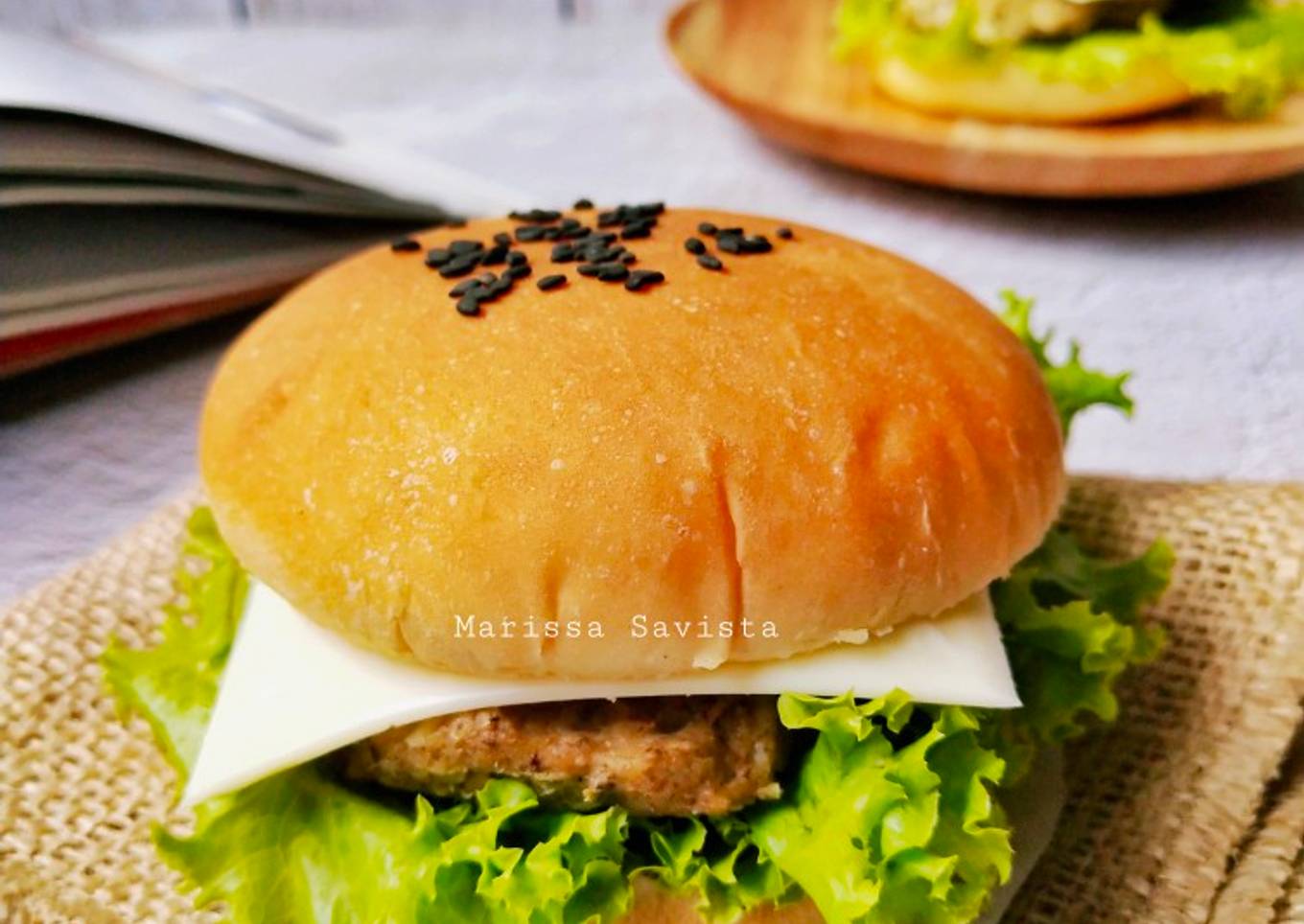 Burger dengan Patty Kulit Pisang