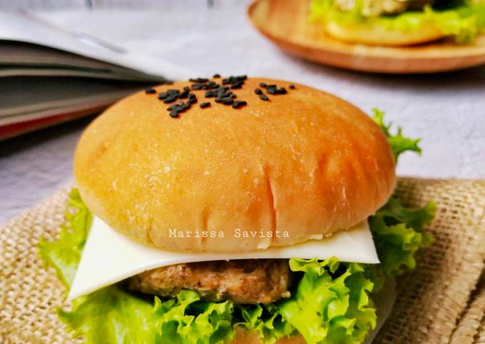 Anti Ribet, Membuat Burger dengan Patty Kulit Pisang Ekonomis Untuk Jualan