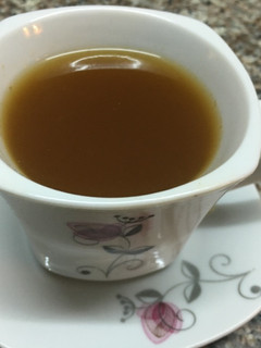 A picture of Ginger lemon tea.