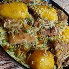A picture of Chicken biryani.