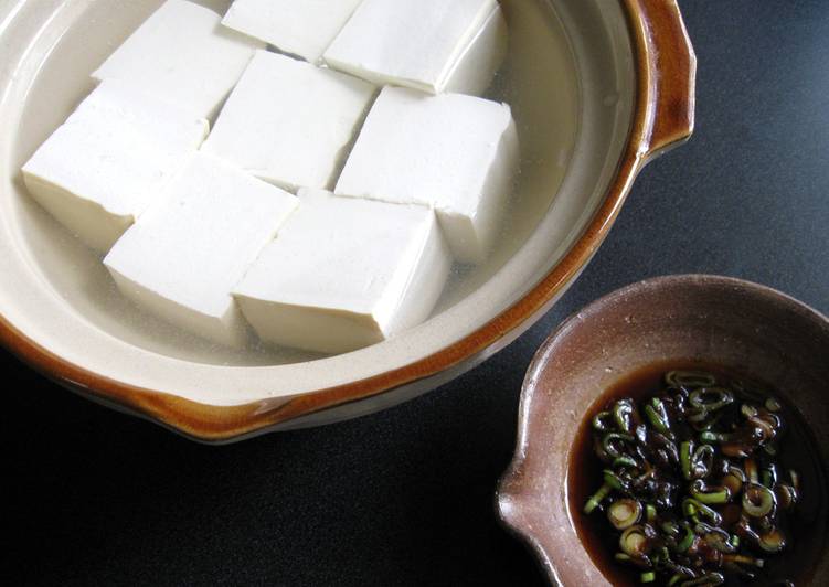 Recipe of Perfect Hot Tofu (Yudōfu)