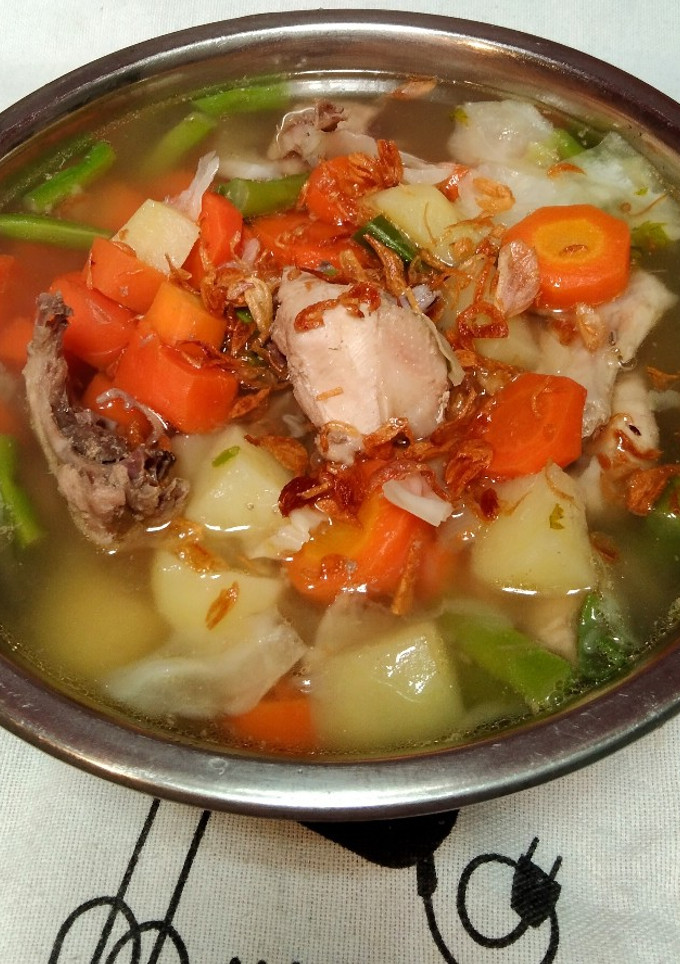 Resep Sup Ayam Rempah oleh Tini Datu - Cookpad