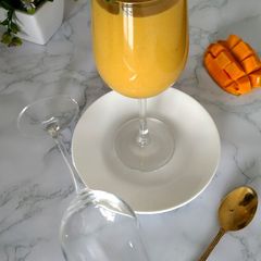 Creamy Mango Nuts Smoothie" A picture of Creamy Mango Nuts Smoothie".