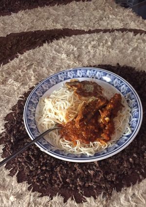 Supergghetti with stew ainihin hoton girkin