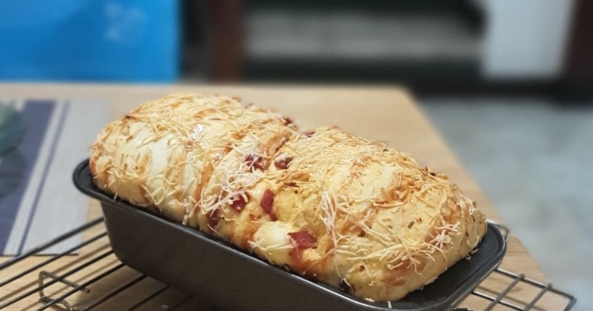 Resep Roti Smoke Beef (Metode Autolisis) oleh Desi Arianti - Cookpad