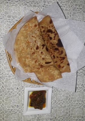 A picture of Cheesy sattoo paratha.