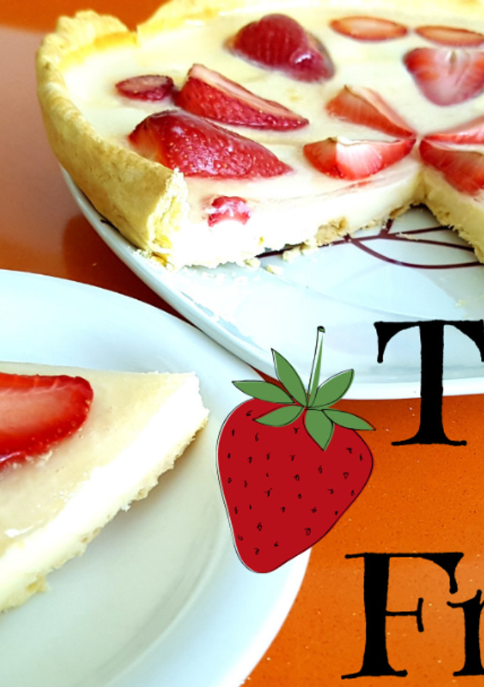 Una foto de Tarta quebrada con crema y fresas, te vas a resistir?