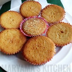 A picture of Vanillah cupcake.