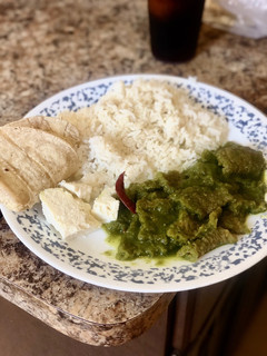 Una foto de Chicharrón en salsa verde