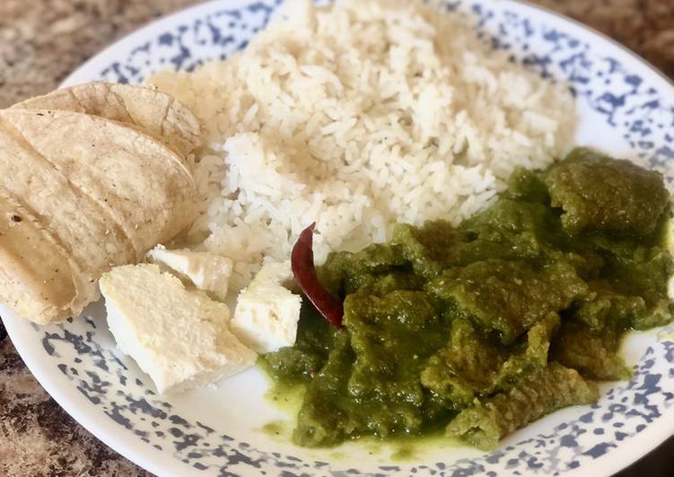Chicharrón en salsa verde
