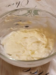 O poză a rețetei Sos de maioneză cu usturoi.