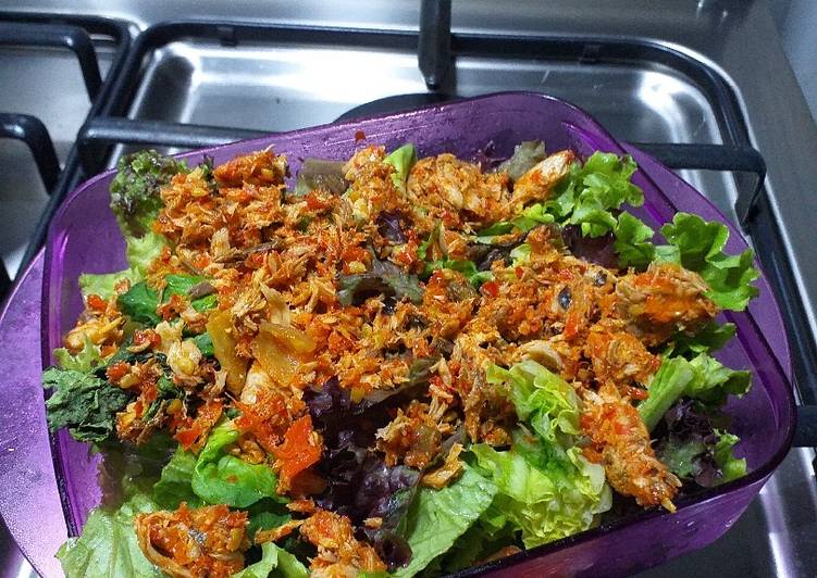 Resep Selada cakalang pedas yang enak