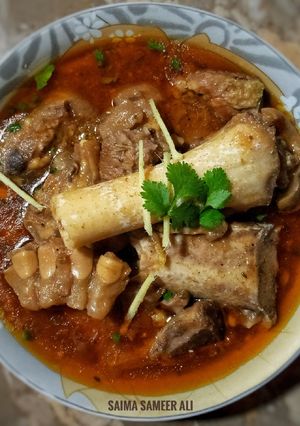 A picture of Beef paya.