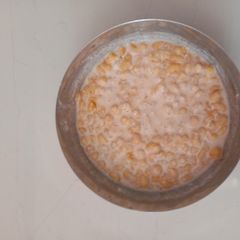 A picture of Boondi raita.