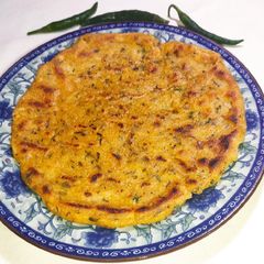 Masala Makki Ki Roti 😋 A picture of Masala Makki Ki Roti 😋.