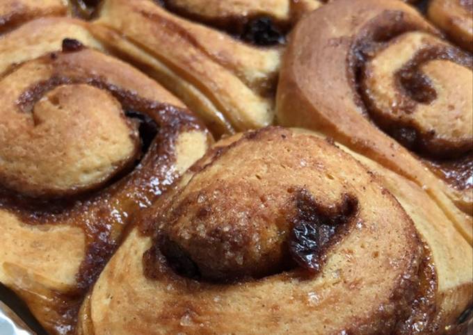 Yuk intip, Bagaimana cara bikin Cinnamon Roll Empuk Wangi - glaze creamcheese 🔥✨🔥 yang sempurna