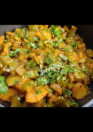 A picture of Capsicum and Potato sabzi.