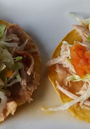 Una foto de Tostadas con lomo de cerdo