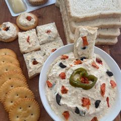 A picture of Spicy spread cheese.