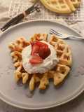 Vanillecreme-Waffeln mit Erdbeeren