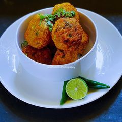 A picture of Moong Dal Pakore Gujarati style.