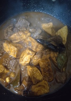 Foto resep Semur daging sapi pedas manis