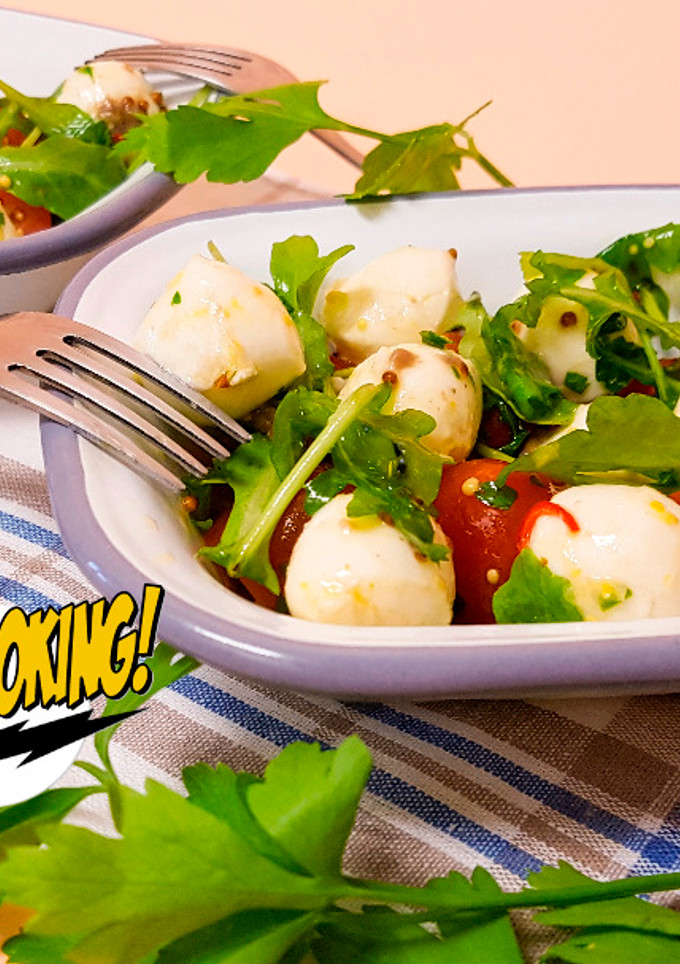 Una foto de Perlas de Mozzarella y Cherrys