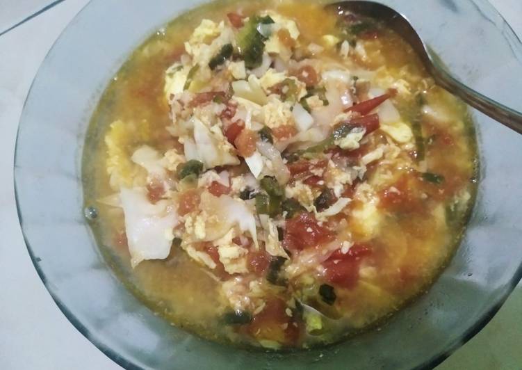 Resep Sup telur tomat yang Sempurna