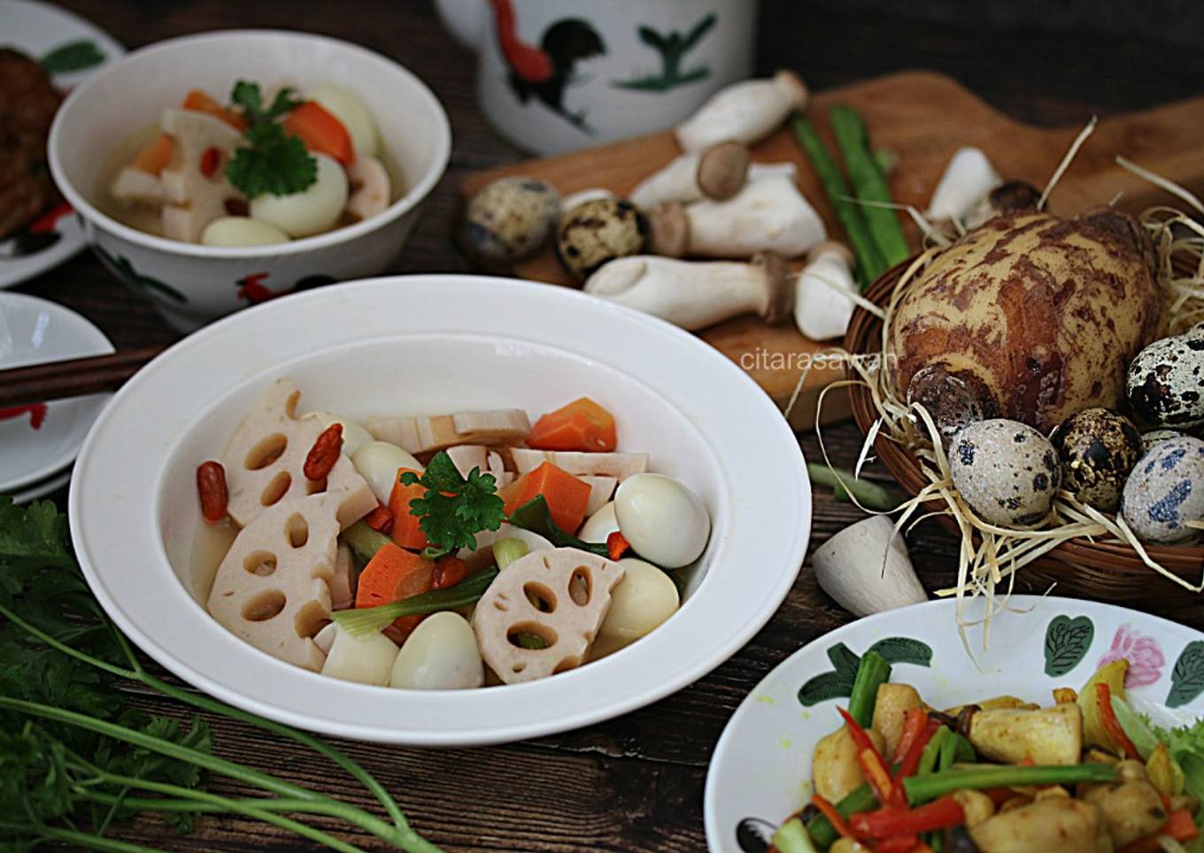 Sup telur puyuh dengan akar teratai