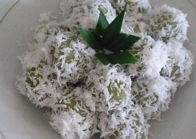  Resep  Klepon  oleh Tuti Herawati Cookpad