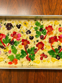 Foto de Focaccia pronta para ir para o forno #focaccia