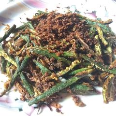 A picture of Crispy bhindi fry.